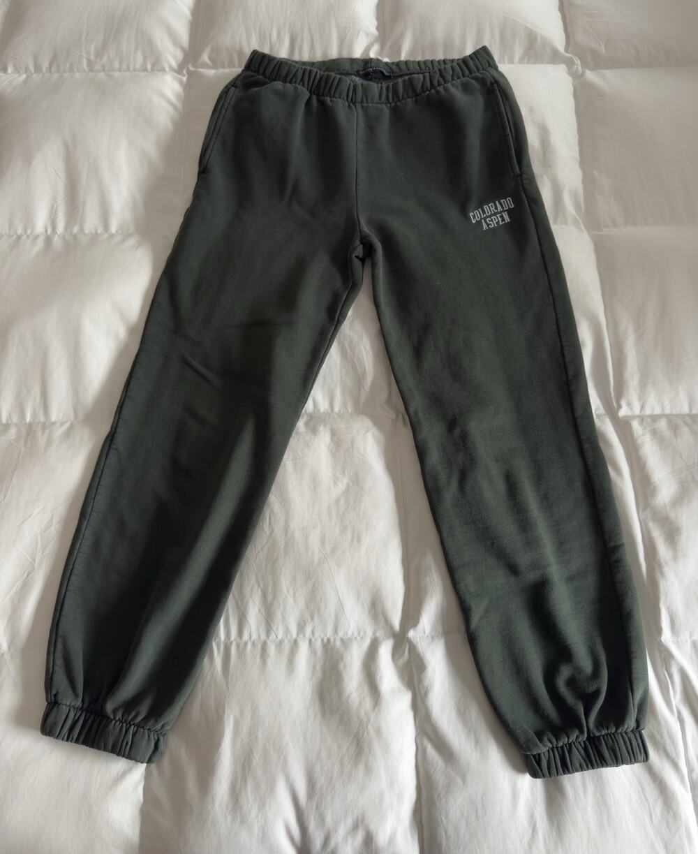 Brandy Melville Rosa Sweatpants Deep Green Aspen Colorado Joggers One Size 28x26